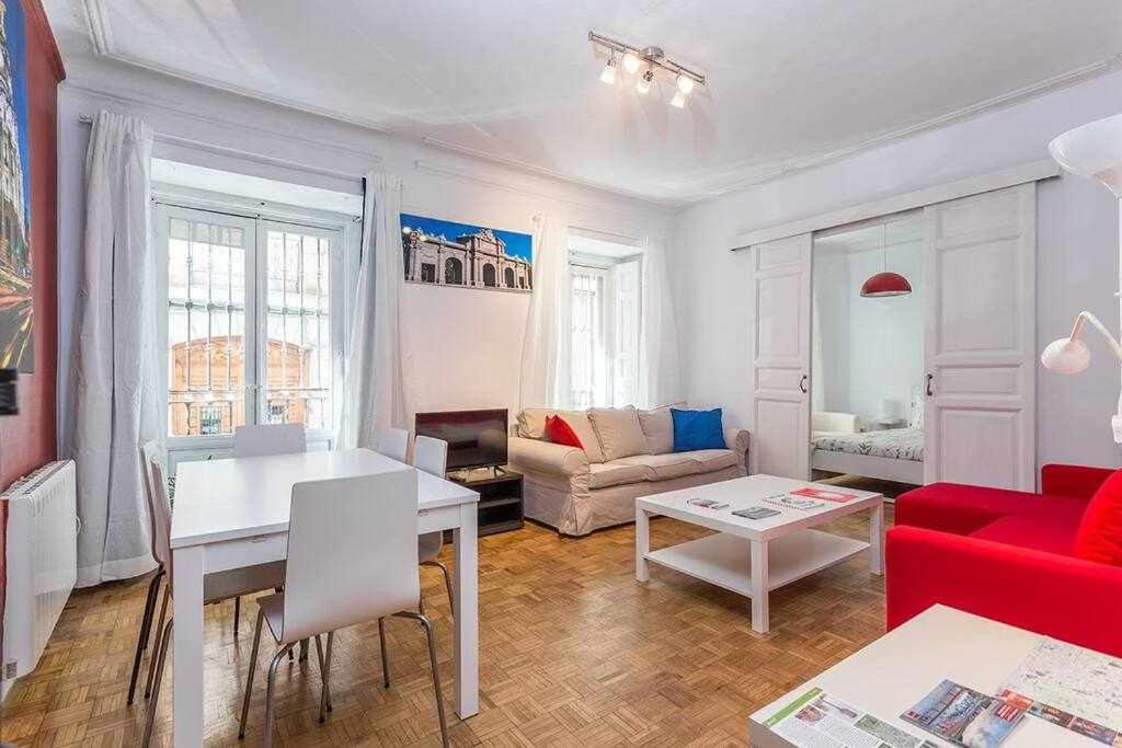 Apartament Piso Confortable Y Centrico Madryt Zewnętrze zdjęcie
